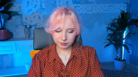 Snapshot of jasminemilko chatting on February 5, 5:20 am Jasmine online show from February 5, 5:20 am