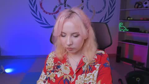 Snapshot of jasminemilko chatting on February 6, 11:21 am Jasmine online show from February 6, 11:21 am