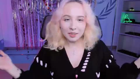 Snapshot of jasminemilko chatting on February 28, 8:20 am Jasmine online show from February 28, 8:20 am