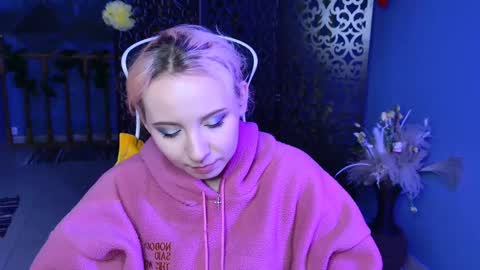 Snapshot of jasminemilko chatting on March 11, 8:20 am Jasmine online show from March 11, 8:20 am