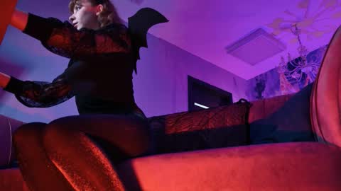 Snapshot of jasminemilko chatting on October 31, 5:19 am Jasmine online show from October 31, 5:19 am