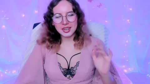 Jasmine online show from June 4, 5:35 am