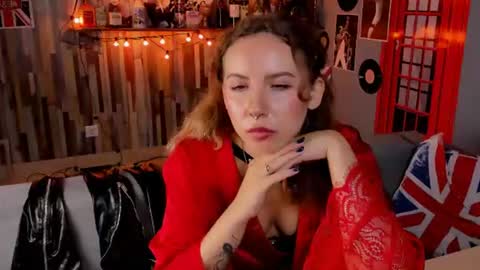 Jasmine online show from July 28, 11:17 am