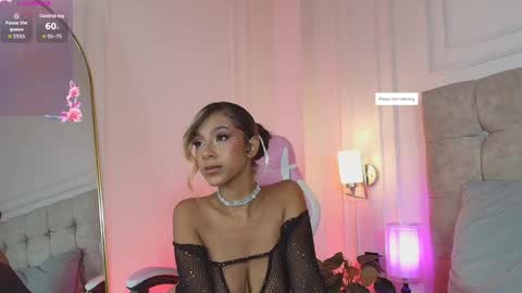 jasmine online show from June 5, 7:19 pm