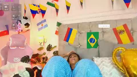 jasmine online show from July 5, 1:40 pm