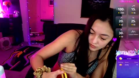 Snapshot of jasminewinters chatting on January 23, 9:08 am Jasmine Winters online show from January 23, 9:08 am