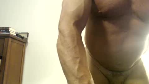 Snapshot of jason29054 chatting on May 16, 6:43 am jason29054 online show from May 16, 6:43 am