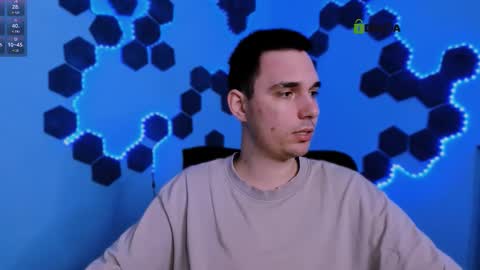 Snapshot of jason_sweety_ chatting on December 15, 9:19 pm Your Jason online show from December 15, 9:19 pm