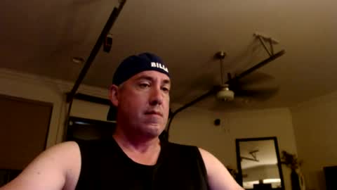 Snapshot of jasonadams76 chatting on July 26, 10:11 am Jason online show from July 26, 10:11 am