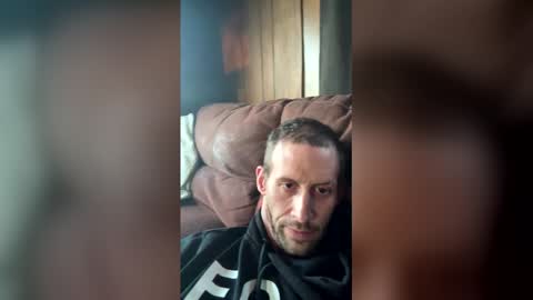 Snapshot of jasonlampl40 chatting on May 21, 11:06 am jasonlampl40 online show from May 21, 11:06 am