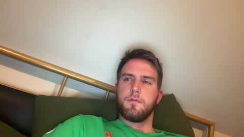 Snapshot of jasonmichaelxxx chatting on June 19, 12:15 am jasonmichaelxxx online show from June 19, 12:15 am