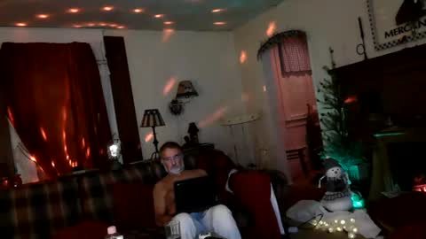 Jason online show from December 25, 8:07 am