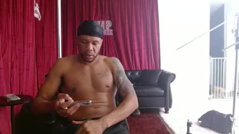 Snapshot of jasonsweets chatting on December 25, 1:20 am Jason Sweets online show from December 25, 1:20 am