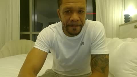 Snapshot of jasonsweets chatting on February 9, 4:16 am Jason Sweets online show from February 9, 4:16 am