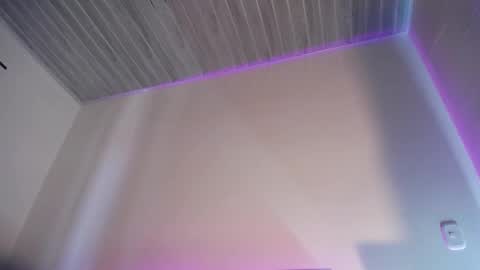 jaspeer__ online show from March 22, 7:28 pm