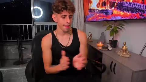 Snapshot of jasper__jones chatting on January 2, 11:16 pm JASPER JONES online show from January 2, 11:16 pm