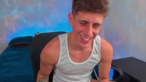 Snapshot of jasper__jones chatting on October 16, 11:50 pm JASPER JONES online show from October 16, 11:50 pm