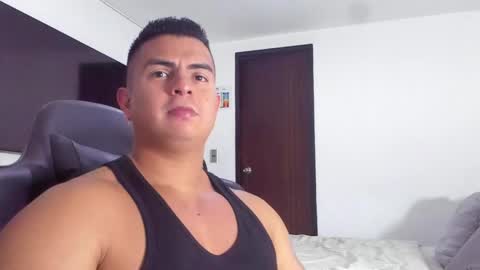 JBrooksXx online show from February 7, 9:15 pm