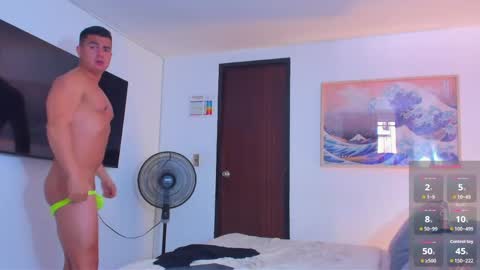 JBrooksXx online show from May 28, 3:09 pm