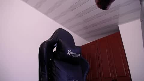 JKing  online show from May 1, 4:22 pm