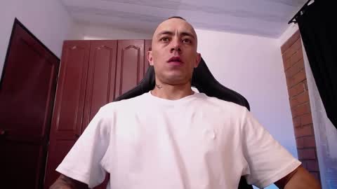 JKing  online show from May 22, 2:08 am