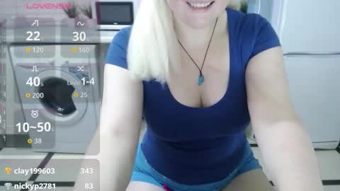 jassyjassypaw online show from November 6, 9:59 pm