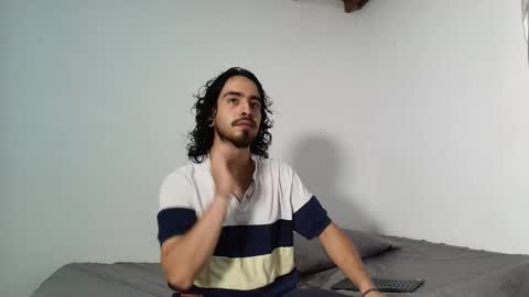 Snapshot of jave_rave chatting on May 7, 11:59 am jave_rave online show from May 7, 11:59 am