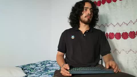 Snapshot of jave_rave chatting on May 15, 5:58 am jave_rave online show from May 15, 5:58 am