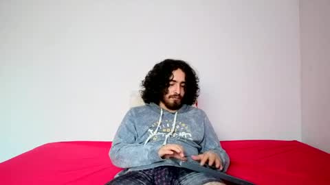 Snapshot of jave_rave chatting on June 4, 12:22 pm jave_rave online show from June 4, 12:22 pm