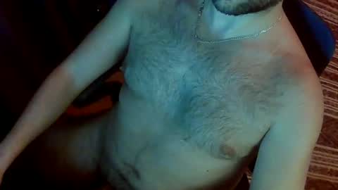 Snapshot of javiererik chatting on February 12, 6:08 am javi online show from February 12, 6:08 am