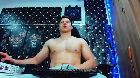 Javier online show from June 14, 10:56 pm