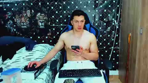 Javier online show from June 30, 5:08 am