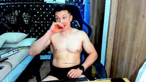 Javier online show from July 24, 10:41 pm