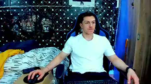 Javier online show from July 30, 4:33 am