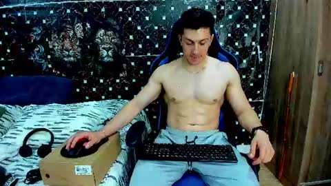 Javier online show from July 31, 7:19 am