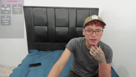 javieryalejandro online show from September 20, 10:11 pm