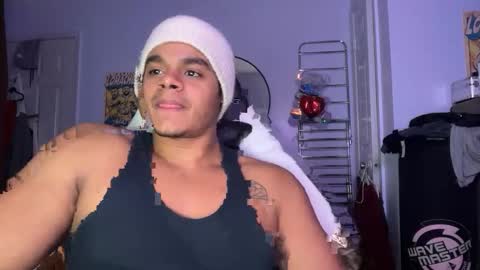 Snapshot of javiricorich chatting on October 28, 3:54 am javiSdick online show from October 28, 3:54 am