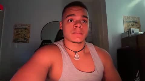 Snapshot of javiricorich chatting on October 29, 7:15 pm javiSdick online show from October 29, 7:15 pm