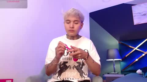 JAX online show from February 18, 3:46 am