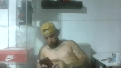 jay594025 online show from April 22, 10:06 am