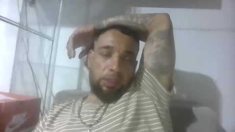 jay594025 online show from April 26, 6:44 am