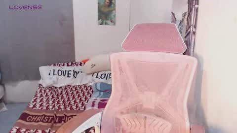 Snapshot of jay_intown chatting on February 28, 7:04 pm jhay intown online show from February 28, 7:04 pm