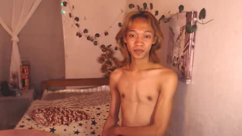 Snapshot of jay_intown chatting on March 21, 7:13 am jhay intown online show from March 21, 7:13 am