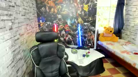 Snapshot of jay_peep chatting on July 7, 7:18 pm jay_peep online show from July 7, 7:18 pm
