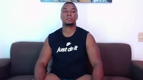 Snapshot of jay_smit chatting on July 6, 4:20 pm jay smit online show from July 6, 4:20 pm