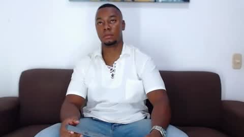 Snapshot of jay_smit chatting on July 11, 2:36 am jay smit online show from July 11, 2:36 am