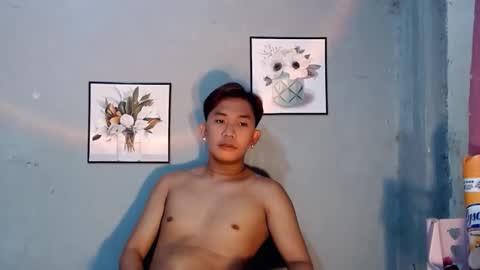 jay_xxx24 online show from April 27, 12:08 am