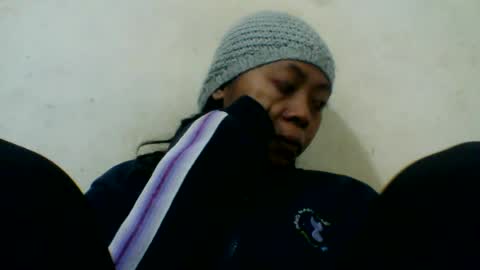 Snapshot of jayalydiah chatting on June 12, 2:54 am jayalydiah online show from June 12, 2:54 am