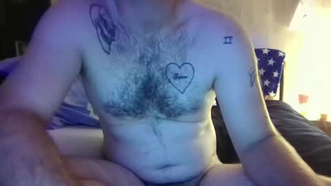 Snapshot of jaybeast98 chatting on May 30, 6:05 pm jaybeast98 online show from May 30, 6:05 pm