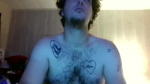 Snapshot of jaybeast98 chatting on June 2, 4:09 pm jaybeast98 online show from June 2, 4:09 pm